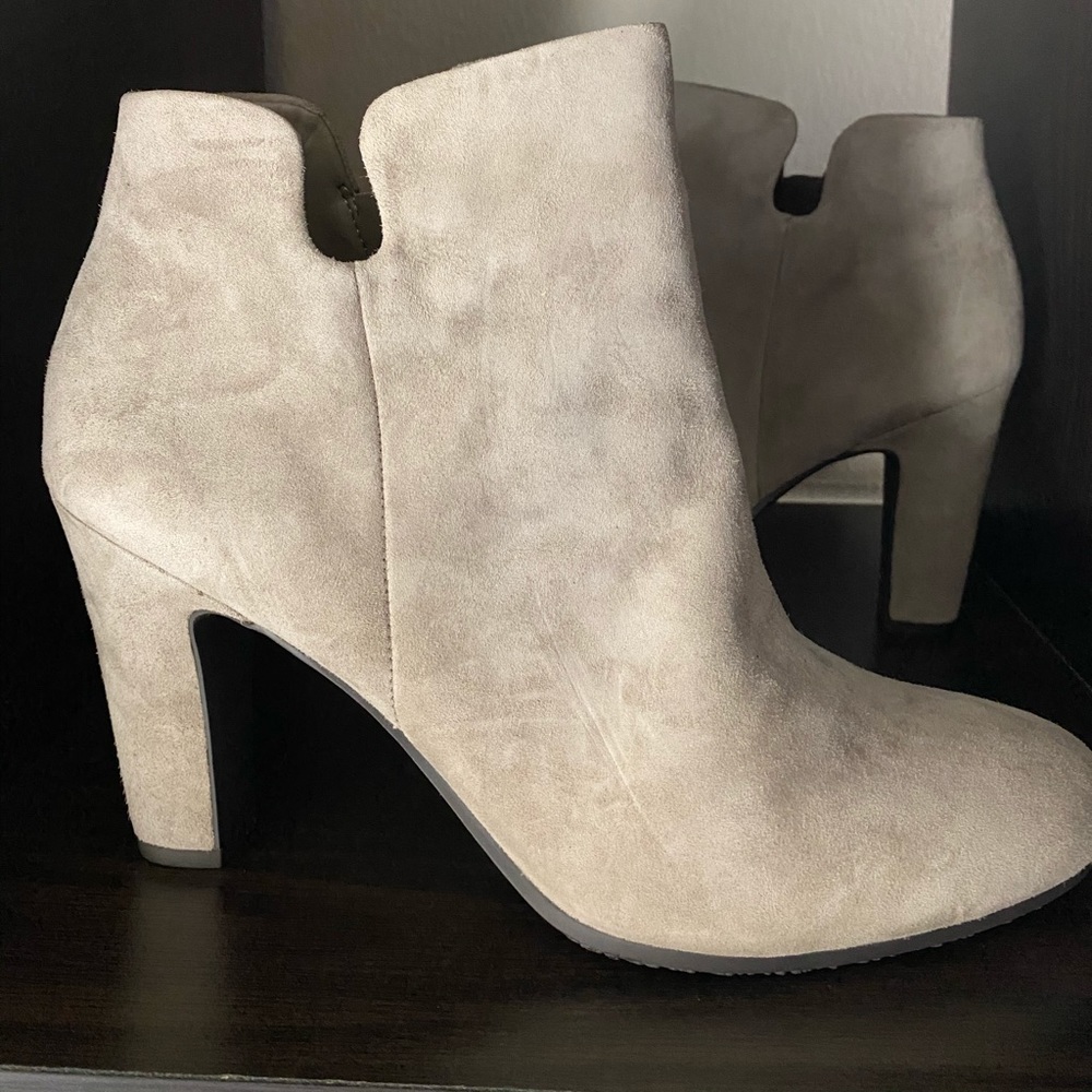 Sam Edelman Shelby Putty Suede Bootie
